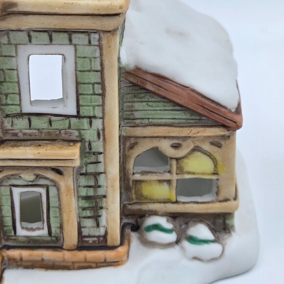 Lefton Colonial Village House Votive Candle Holder Designed by Byron Wood - Picture 15 of 15